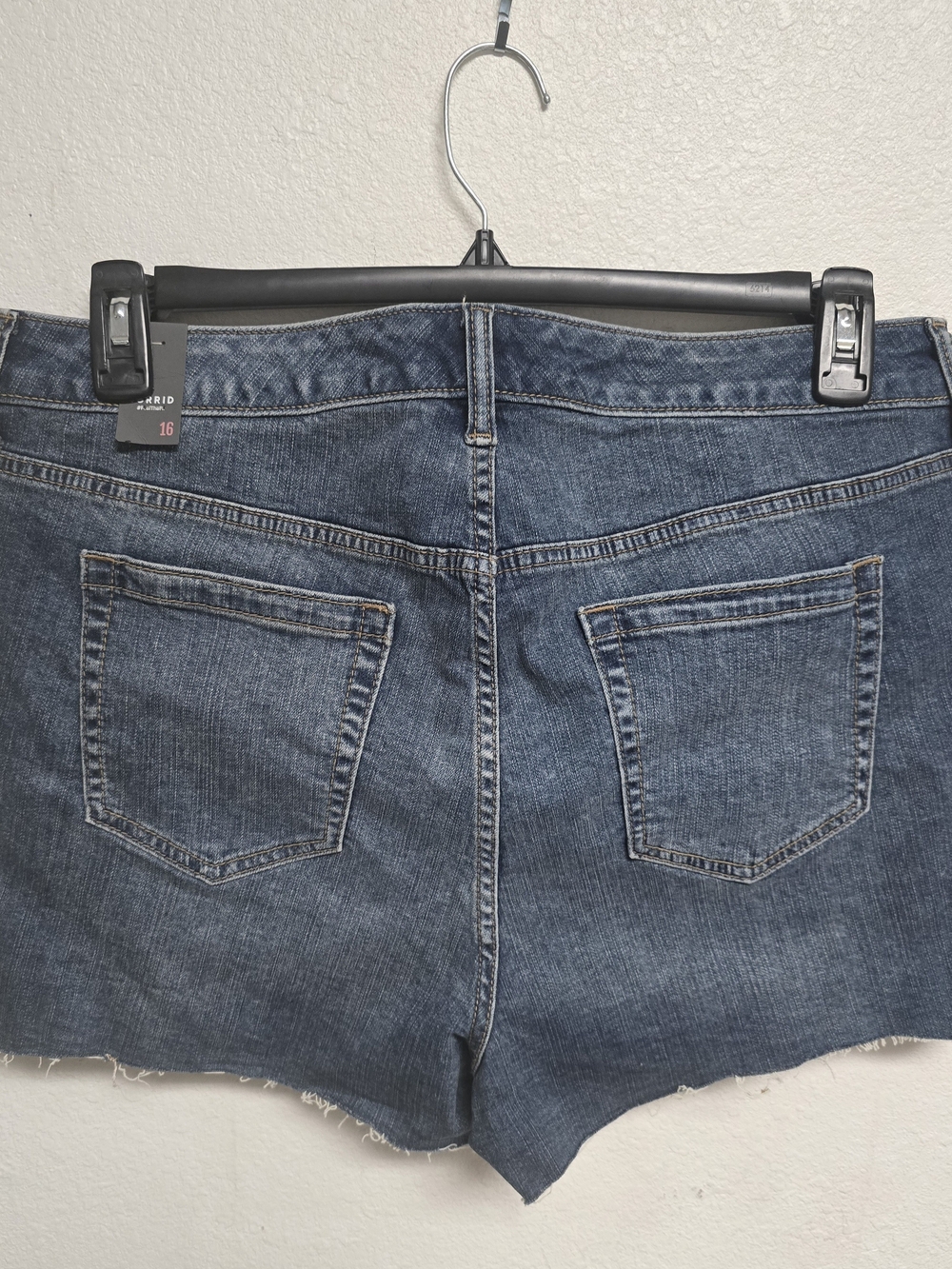 Jeans Subcategory Identification - Picture 2 of 6